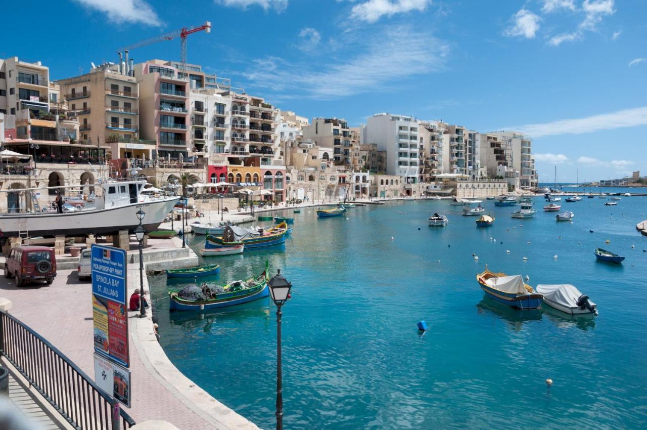 Cosy Apartment Steps To St George'S Bay Saint Julian's Exterior foto